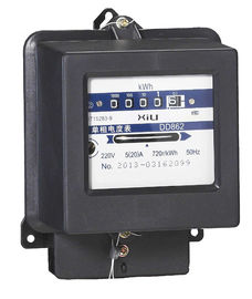 Bảng đồng hồ đo năng lượng điện màu đen hoặc tùy chỉnh được gắn cho gia đình